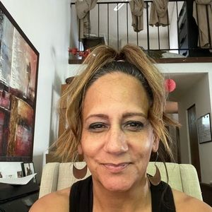 Meet your Posher, Sabrina